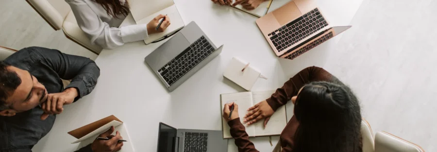 Intelligent B2B Lead Generation: Combining Voice, Data & Automation